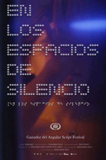 Poster for En los espacios de silencio